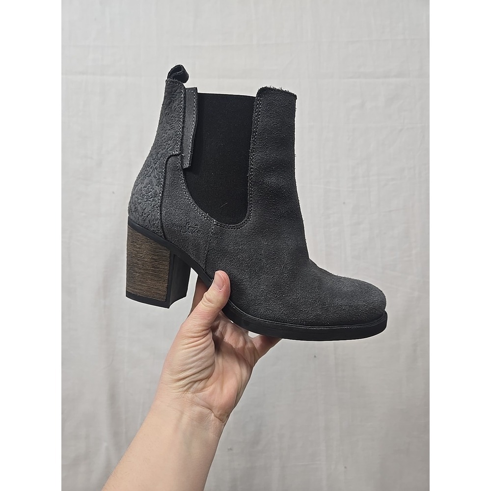 Bos & Co Dally Leather Suede Women's Ankle Boots Gray 39 / 8.5 Embossed Floral